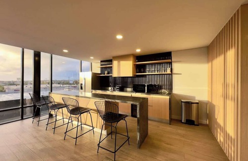 Zona Río Apartamento | Lux Condo en Garita de San Ysidro y Costco