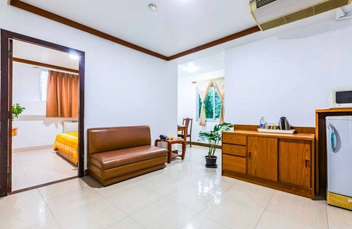 Bang Kho Laem Casa | Escape de lujo | Ambiente elegante en Howard Stay