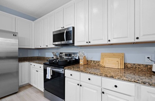 SoHo Casa | LUX designer SOHO home / Sleeps 13 / Heart of TPA