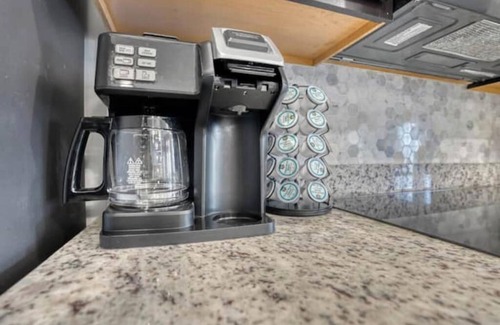 Clarksville Casa | Lux Entertainment Home-The ΩMEGA