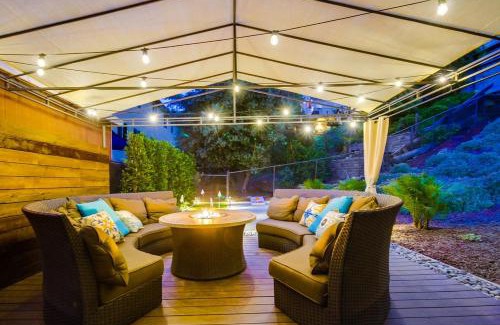 Middletown Casa | Lux Escape 3: Views Spa Games Safari Tent Golf