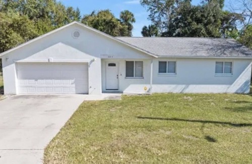 Holly Hill Casa | Lux Experience