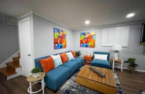 Colesville Casa | Lux Family Xcape with HotTub Fireplace Deck BBQ
