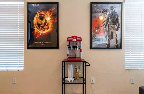 Santa Clarita Casa | Lux Haven with Movie Theater, Hot Tub, Office, and Grill NestNights