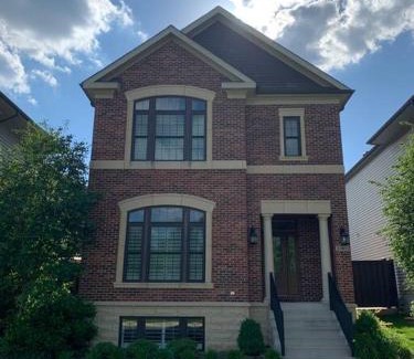 Ashburn Casa | LUX HOME 5 BD, GIFT CARD, GAME ROOM, and more!