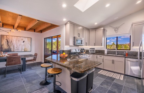 Prescott Cabina | *Lux*Home with Guest House*5min from Downtown*
