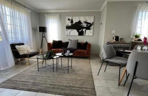 Greater Johannesburg Metropolitan Area Apartamento | Lux Homes Property's