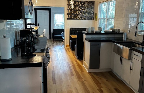 Columbus Casa | Lux House property located in the heart of the historic district of Columbus, MS