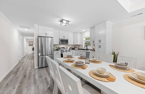 Paw Creek Casa | Lux Oasis New Construction wHtub/PETS WELCOME