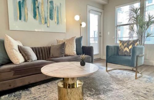 Westwood Apartamento | Lux One Bedroom Condo with Garden View