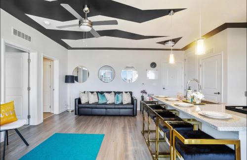 Downtown Baltimore Apartamento | Lux Penthouse Skyline, Views Gym , Free Parking & Wifi