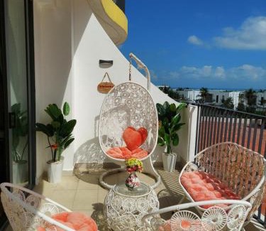 Dien Duong Apartamento | Lux Resort Apartment/2BR/Private Beach/Pools