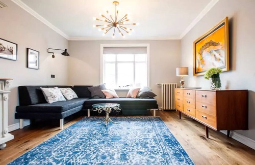 Vesturbær Apartamento | Lux Retro in Centre of Reykjavik, 3 bedroom & 3 bathrooms