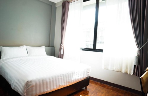 Chang Khlan Hotel | Lux Rooms Night Bazaar