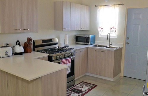 Discovery Bay Casa | Lux Sea View Camelot Village Discovery Bay