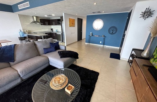 Zona hotelera Complejo | @Lux Seaview Suite W/ King Bed & Infinity Pools@