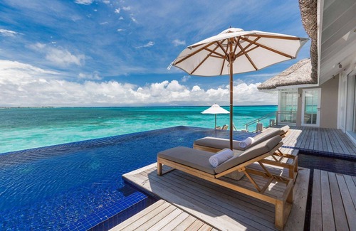 Dhidhoofinolhu Island Complejo | LUX* South Ari Atoll