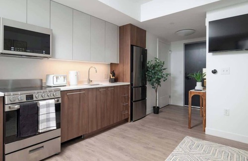 Central Square Apartamento | Lux Studio 2x Queen beds Gym near MIT Harvard in Central Square