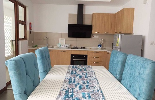 Mtwapa Apartamento | Lux Suites La Vida Sultan Palace Homes