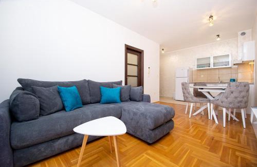 Podmaine Apartamento | Lux View