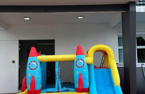 Bandar Penawar Casa | Lux Villa 6rm 12 to 22 pax Wifi Netflix BBQ SteamBoat Games Beach Water Park