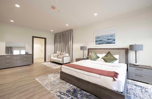 Dubai Villa | LUX Villa with Burj Khalifa View