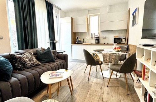 Krk Casa | LuxArt City SPA Residence Krk