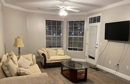 Morgantown Condominio | luxary condo near include 3 bd 3 bathroom and fire place