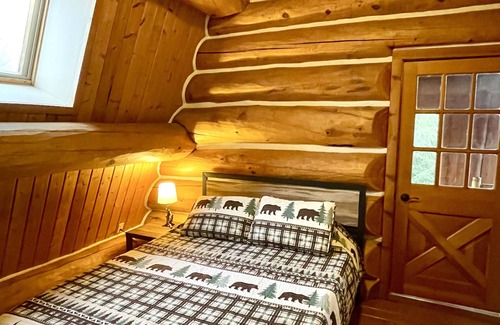 Dalton Cabina | Luxary Log Cabin, Amish Country OH