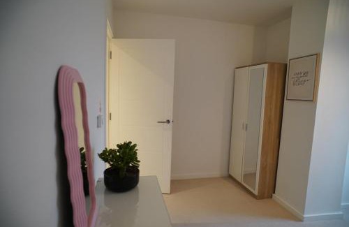 Newham Apartamento | Luxe 2 Bed Flat - Gallions Reach