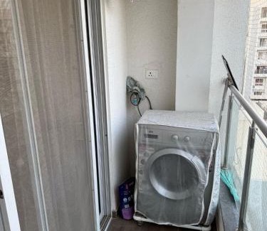 Aundh Apartamento | Luxe 3bhk bungalow Baner