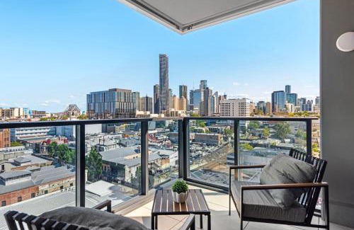Fortitude Valley Apartamento | Luxe 3BR Apt with City Views, Car Park and Rooftop Pool