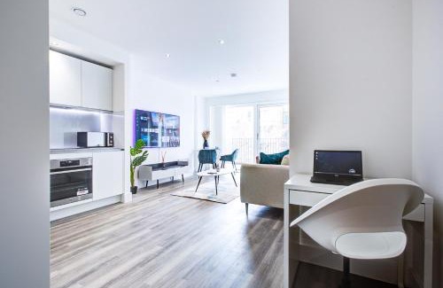 Royal Docks Apartamento | Luxe Apartment by Excel