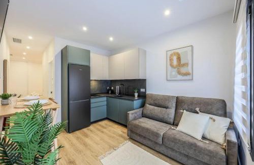 Las Acacias Apartamento | Luxe apartments Madrid Rio by RentitUP