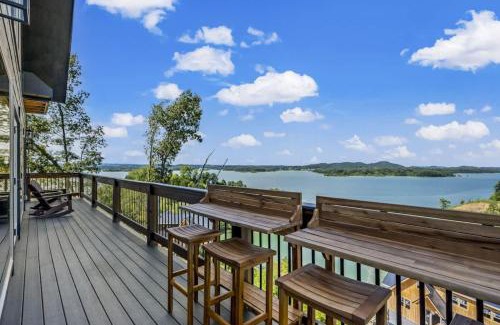 Sevierville Casa | Luxe at Lake Haven - Pool Hot Tub and Game Room