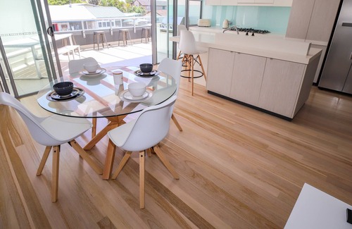 Palm Beach Villa | Villa de lujo junto a la playa, a 50 pasos de arena entre los arroyos Tallebudgera y Currumbin.