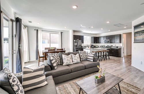 Beaumont Casa | Luxe Beaumont Home w/ Private Pool!