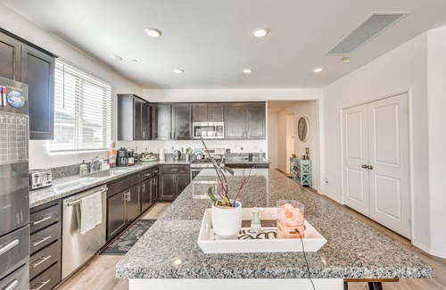 Beaumont Casa | Luxe Beaumont Home w/ Private Pool!