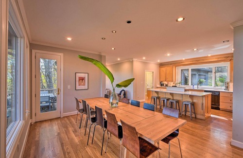 Big Canoe Casa | Luxe Big Canoe Resort Home w/ 3 Decks & Mtn Views!