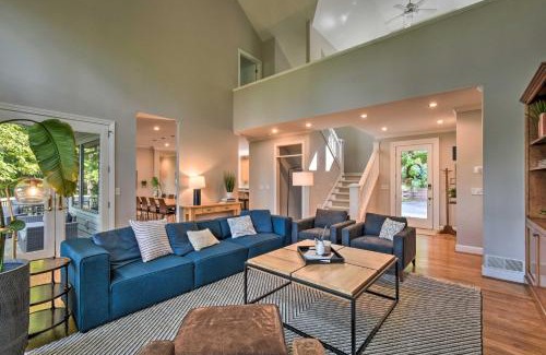 Big Canoe Casa | Luxe Big Canoe Resort Home with 3 Decks and Mtn Views!