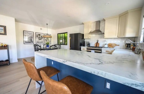 Lantern District Casa | LUXE brand-new designed 2 bd/2 bath w/ backyard