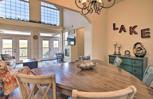 Indian Point Apartamento | Luxe Branson Retreat with Mtn Views and Pool Access!