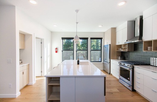 Bozeman Condominio | Luxe Bridger Bowl Chalet