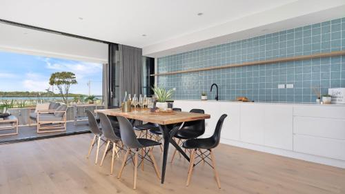 Lake Illawarra Casa | Luxe by the Lake