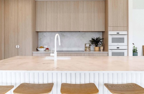 Point Lonsdale Casa | Luxe Coastal Retreat with Pool Near Beach and Golf