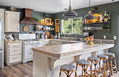 Atascadero Casa | Luxe Designer French Country Retreat, Serene Grounds, plunge pool, game rm, EV!