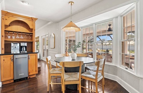 West Bradenton Casa | Luxe Escape: Fire Pit, Pool, Golf near AMI & IMG