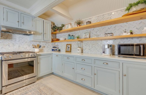 Montrose Casa | Luxe Fairhope Home w/ Covered Patio: Walk to Bay