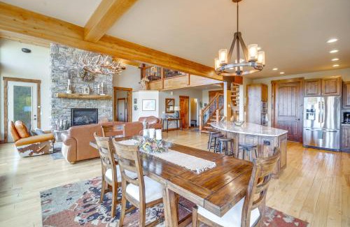 Florissant Casa | Luxe Florissant Home with Pikes Peak Views!