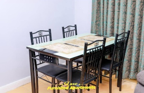 Meru Apartamento | Luxe Furnished Apartments